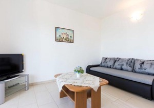 Apartment Suzana - SNJ138 by Interhome