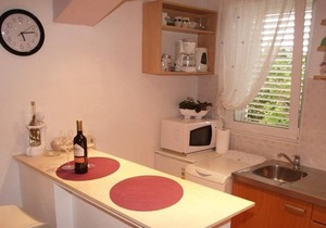 Apartment Vedro - 50 m from sea: 2 - Purple(2+1) - Korcula, Island Korcula, Croatia