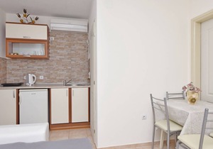 Apartments and Rooms Villa Mia