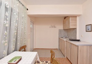 Apartments and Rooms Villa Mia