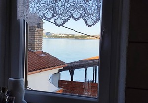 Apartments Islandbreeze (31381-A1) - Prvic Sepurine