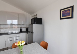 Apartments Karmen I (58731-A6) - Primosten