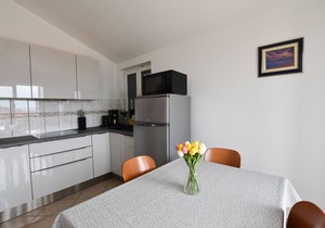 Apartments Karmen I (58731-A6) - Primosten