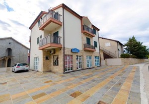 Apartments Karmen I