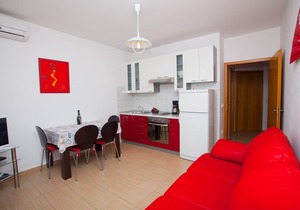 Apartments Marija, (12887), Banjol, hr