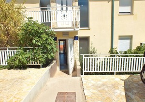 Apartments Mile, (11086), Pag, hr