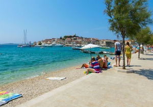 Apartments Uvala (40361-A4) - Primosten