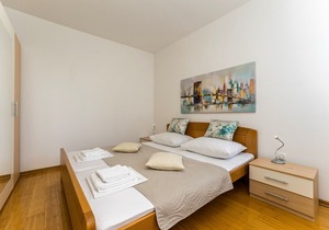 Apartments with Pool and Balcony