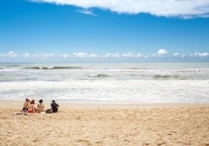 Apartments with two full bedrooms, five minutes walking from the sea.