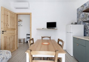 'Appartamento 3' Near the Beach with Wi-Fi & Balcony
