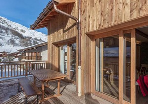 Appartement neuf et spacieux, idéal pour familles, proche des pistes et calme montagnard - FR-1-570-14