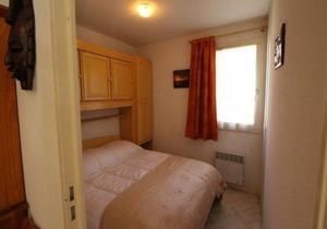 Appartement T3 Sud avec Balcon et Parking à Bagnères-de-Luchon - 4 pers. - FR-1-313-178