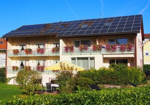 Appartment 4, 1 Wohn-/Schlafzimmer, großer Balkon, Pantryküche, max. 2 Personen