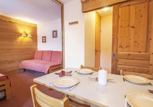 Appt avec balcon, été et hiver, Doucy-Valmorel