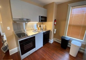 Apt 3B Lake Bomoseen Inn “The Dog” with boat slip.