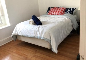 Apt near Einstein’s Hospital and Lasalle University