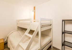 Apt rénové 2* pour 4/5p à Montchavin, proche pistes et commerces, parking gratuit - FR-1-329-52