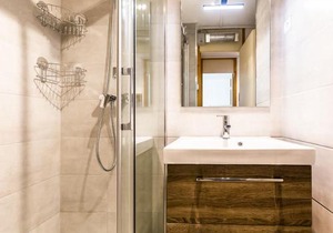 Apt rénové 2* pour 4/5p à Montchavin, proche pistes et commerces, parking gratuit - FR-1-329-52