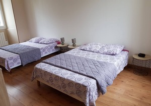 APT T2 1 - 6 people with terrace & garden 3 minutes from the Futuroscope