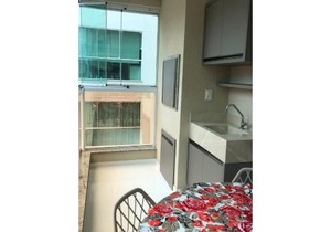 Apto Almeida Moraes 2 suítes Meia Praia