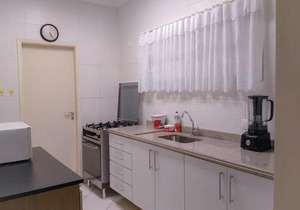 Ar Condicionado - Wi-Fi - Netflix - Garagem - Com Suite