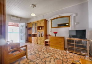 Arista Ferienwohnung 6 - mit Meerblick direkt am Strand von Agios Georgios Pagi