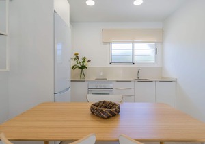 ASARA BEACH 3. FIRST LINE NEXT TO THE SEA