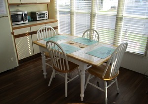 Assateague Pointe 2 br/1 ba 2 outdoor pools -in WOC.