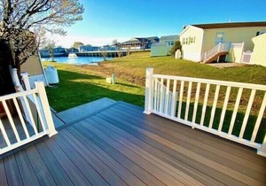 Assateague Pointe 2 br/1 ba 2 outdoor pools -in WOC.