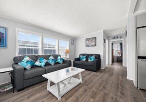 Assateague Pointe 2 br/1 ba 2 outdoor pools -in WOC.