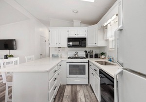 Assateague Pointe home - gated community with tons of amenities for family fun. Located next door to FrontierTown.