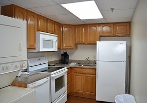 Attractive 504 2BD Condo with Private Balcony and Jacuzzi Tub by RedAwning