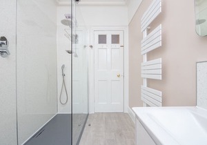 Aultnaskiach House in Inverness