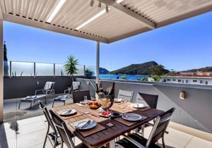 Aura Apartments Unit 13 59 Shoal Bay Road