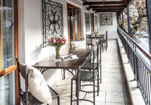 Avemore Jan Cats No 5 full backup power