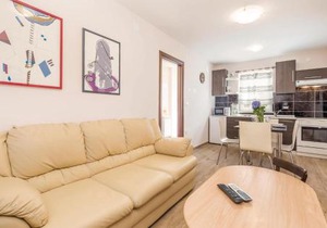 Awesome Apartment In Icici With Kitchen