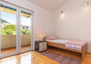 Awesome apartment in Rogotin with 3 Bedrooms and WiFi in Rogotin