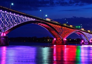 Awesome Find! 2 Stunning Units, Free Breakfast and Indoor Pool.