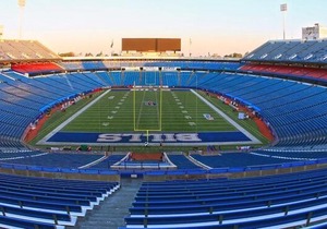 Awesome Find! 3 Wonderful Units, Free Breakfast, and Indoor Pool.