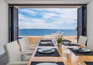 Awesome home in Kosljun