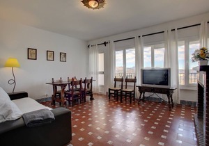 AWESOME VIEWS & LOCATION IN OLD TOWN