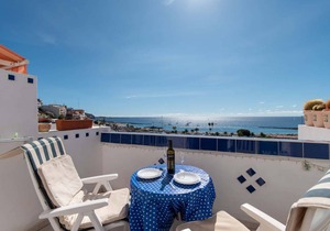 Azahara Playa 14 - One Bed penthouse with panoramic sea views