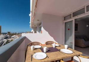 Azahara Playa 45 - One Bed