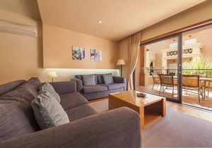 B27 - LuzBay 2 Bed Apartment
