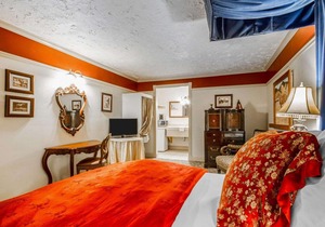 Baechtel Creek Inn an Ascend Hotel Collection Member