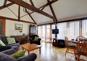 Barn 1 - Two Bedroom House, Sleeps 3