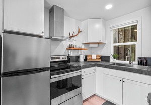 Basecamp Lodge - Cabin 7