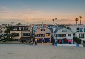 Bay View I by AvantStay Stylish Mission Beach Home on the Sand!