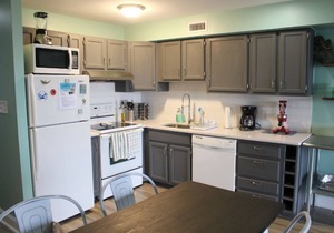 Bayfront views at 56th St/2 level condo with 2 bayfront balconies! Sleeps 8.