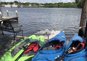 Bayou Life Lodging and Charter Fishing. Only 25 miles to the French Quarter.